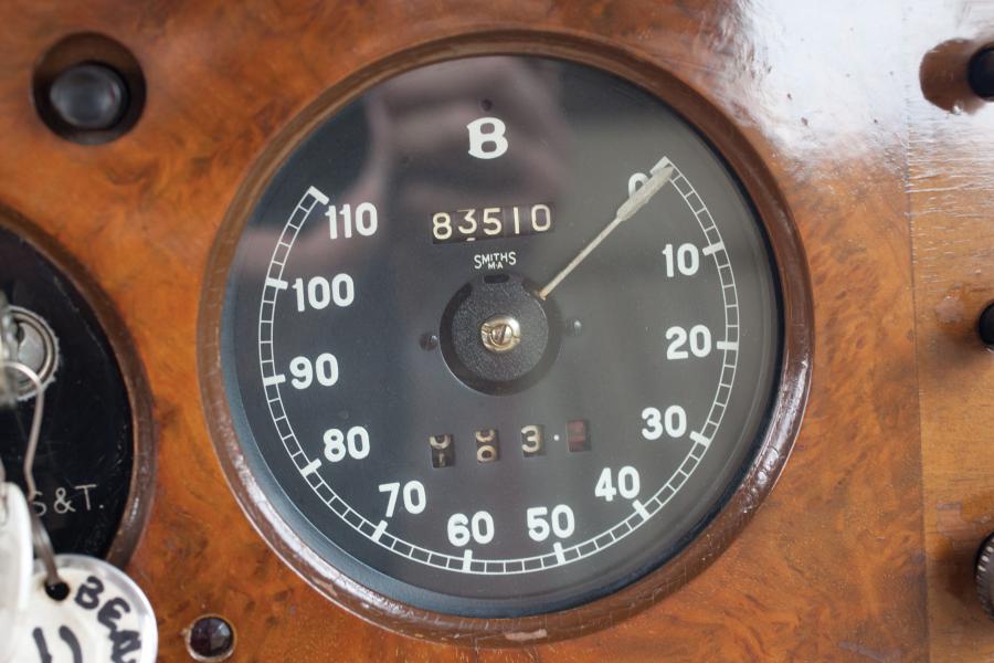  Bentley Mark VI Sports Saloon 1950 года  (фото 6 из 20)
